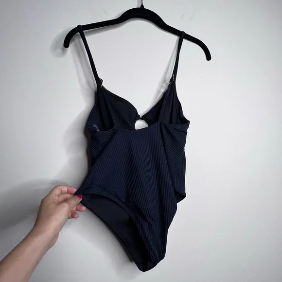 Vitamin A Bedette One Piece Swimsuit black missing size approx size Small - Picture 7 of 10